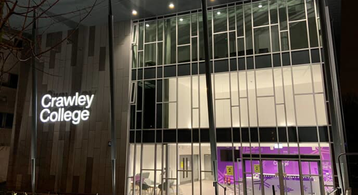 Crawley College Signage