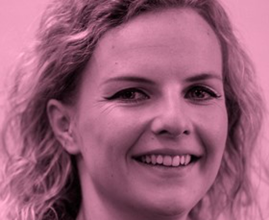 Headshot of Laura Riddell