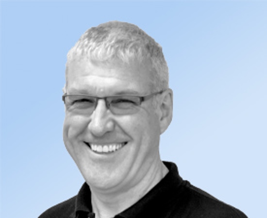 Headshot of Mark Phelps