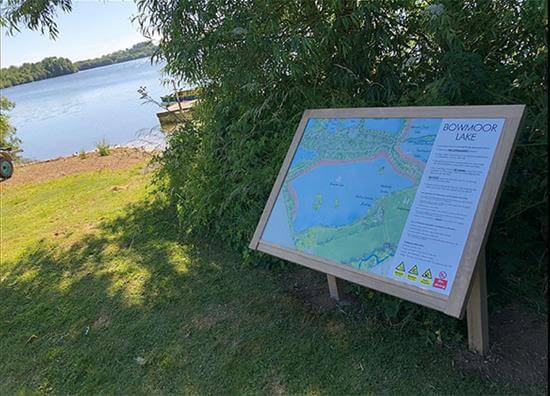 bowmoor lake site signage