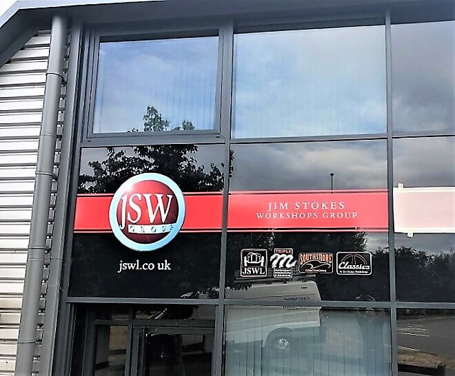 cut vinyl window graphic