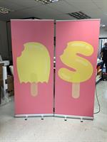 Banner stand