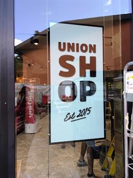union shop signage