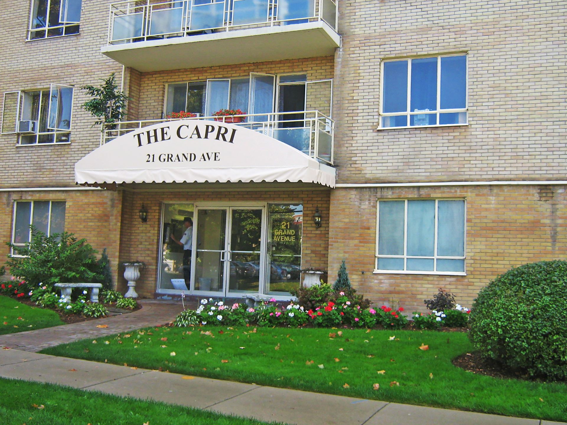 Canvas Apartment Awning