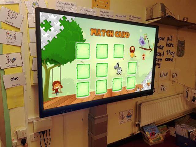 school digital display