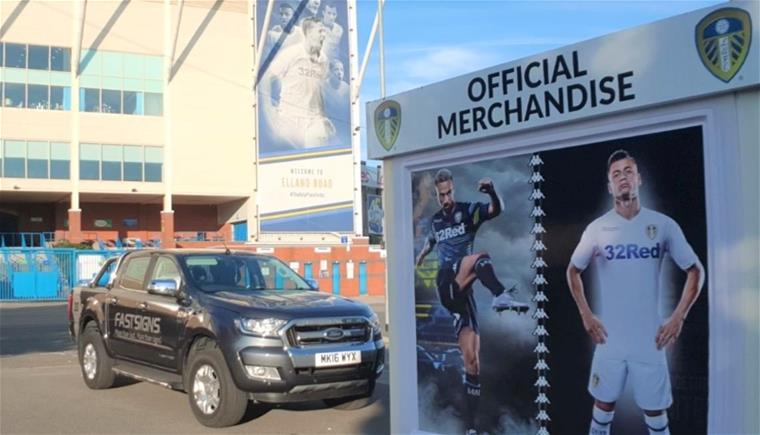 lufc-merchandise-shop-fastsigns-van