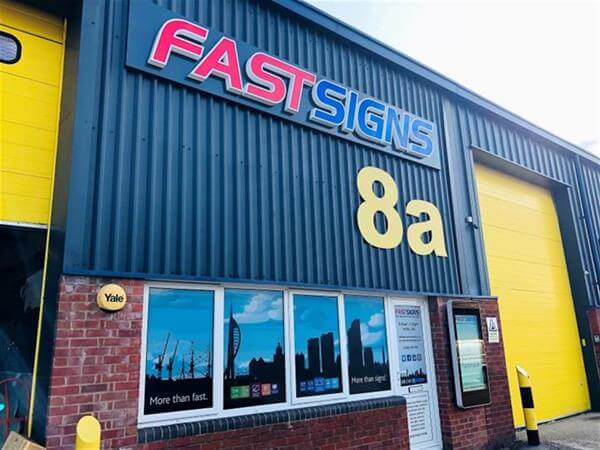 fastsigns Portsmouth office