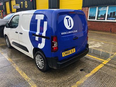 TJ van wrap